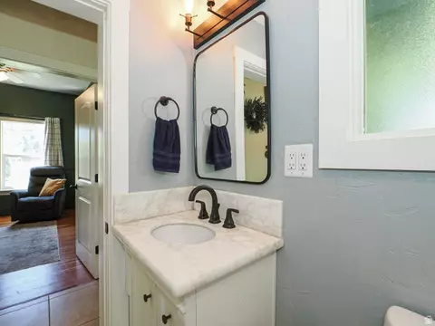 Bath - 140 W 500 S, Logan, UT 84321 photo 3 of 3