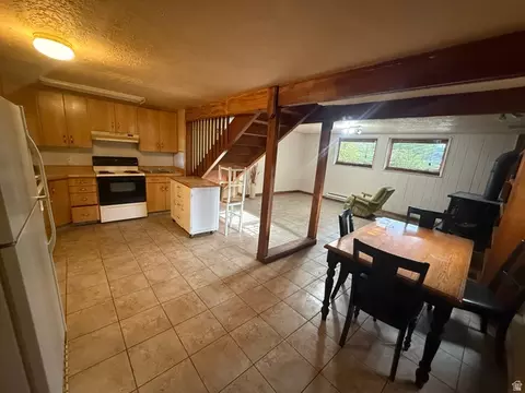 Kitchen - 23194 W Highway 35 Hwy, Duchesne, UT 84021 photo 2 of 2