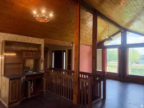 Living - 23194 W Highway 35 Hwy, Duchesne, UT 84021 photo 3 of 6