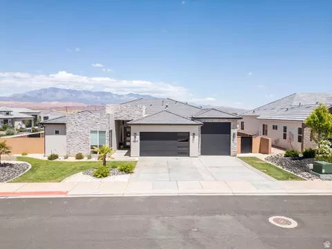 4306 W Lucy Ln, Hurricane, UT 84737