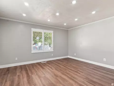 Living - 2790 E 25 S, Layton, UT 84040 photo 8 of 13