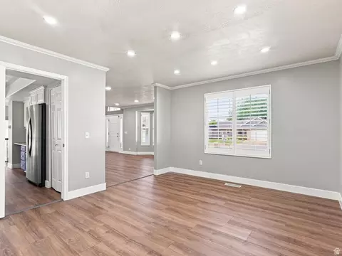 Living - 2790 E 25 S, Layton, UT 84040 photo 7 of 13