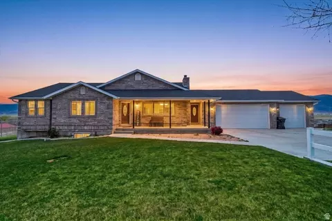495 N 300 W, Moroni, UT 84646