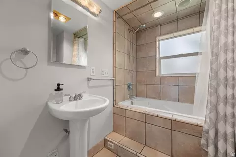 Bath - 5848 S 157 W, Murray, UT 84107 photo 2 of 2