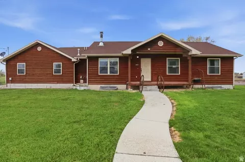 4840 W 14400 N, Garland, UT 84312