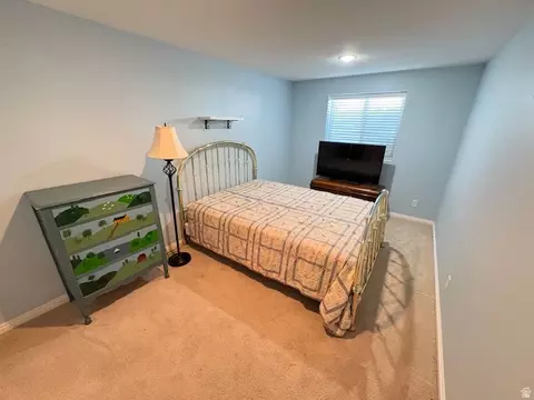 Bedroom - 775 E Green Field Cir S, River Heights, UT 84321 photo 4 of 4