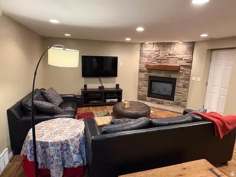 Living - 775 E Green Field Cir S, River Heights, UT 84321 photo 5 of 6
