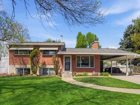 1701 E Village Green Rd, Cottonwood Heights, UT 84121