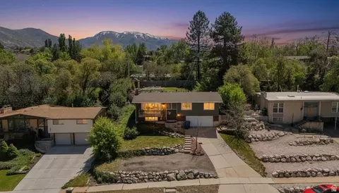 781 Lavina Dr, South Ogden, UT 84403