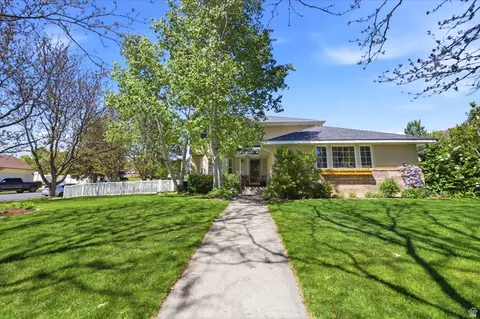4182 W 9800 N, Cedar Hills, UT 84062