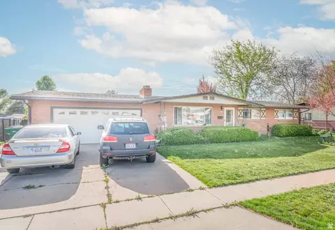 1058 S 1075 E, Clearfield, UT 84015