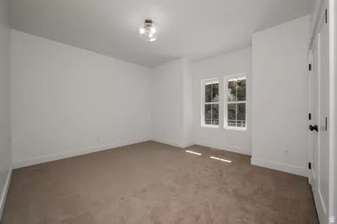Bedroom - 2563 E 2250 N, Layton, UT 84040 photo 4 of 5