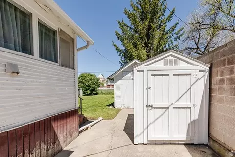 Exterior - 365 W 200 N, Logan, UT 84321 photo 12 of 14