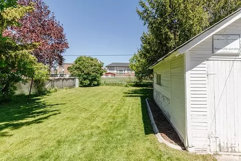 Exterior - 365 W 200 N, Logan, UT 84321 photo 10 of 14