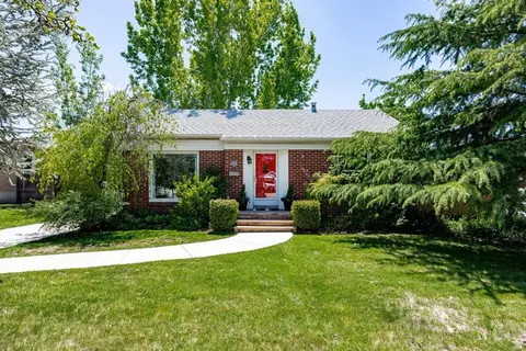 1752 E Ramona Ave S, Salt Lake City, UT 84108