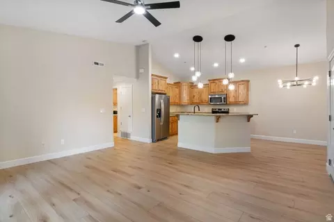 Living - 1030 N 995 W #914, Orem, UT 84057 photo 1 of 2