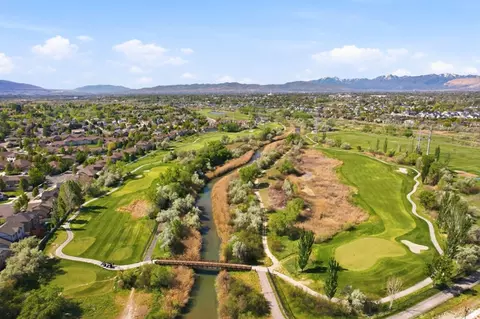 View/Area - 9217 S Jefferson Cv, Sandy, UT 84070 photo 4 of 4
