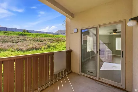 Exterior - 9217 S Jefferson Cv, Sandy, UT 84070 photo 2 of 10