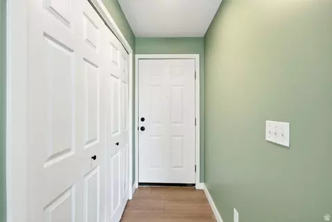 Entry Way - 9217 S Jefferson Cv, Sandy, UT 84070 photo 2 of 2