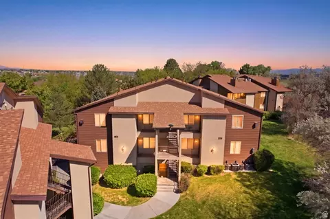 View/Area - 9217 S Jefferson Cv, Sandy, UT 84070 photo 1 of 4