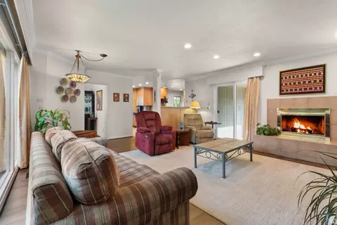 Living - 2931 E Robidoux Rd S, Sandy, UT 84093 photo 3 of 4