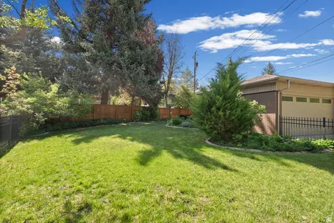 Exterior - 2931 E Robidoux Rd S, Sandy, UT 84093 photo 8 of 12