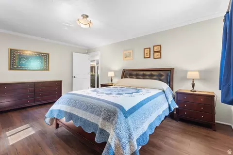 Bedroom - 2931 E Robidoux Rd S, Sandy, UT 84093 photo 4 of 9