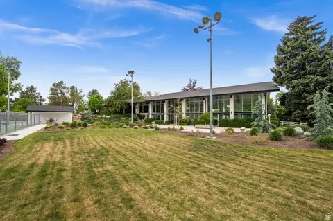 Exterior - 623 E 3990 S, Millcreek, UT 84107 photo 10 of 12