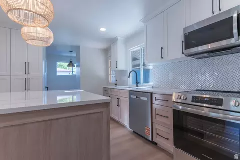 Kitchen - 4101 S 1135 E, Millcreek, UT 84124 photo 5 of 5