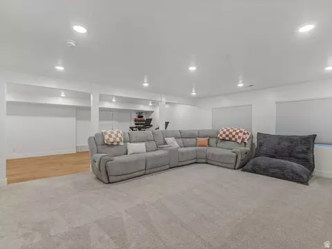Living - 854 W 1950 S, Orem, UT 84058 photo 3 of 4