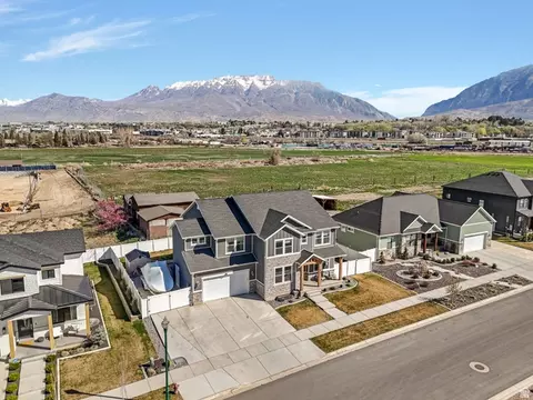 View/Area - 854 W 1950 S, Orem, UT 84058 photo 2 of 5