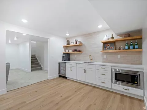 Kitchen - 854 W 1950 S, Orem, UT 84058 photo 1 of 4
