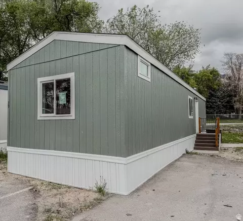 200 N Harrisville Rd #29, Ogden, UT 84404