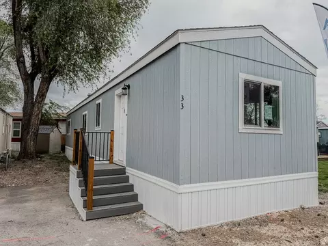 200 N Harrisville Rd #33, Ogden, UT 84404