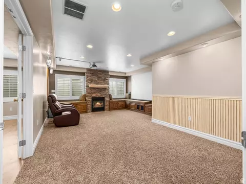 Living - 32 S 750 E, American Fork, UT 84003 photo 2 of 3
