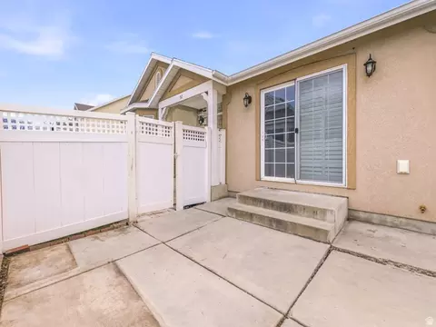 Exterior - 32 S 750 E, American Fork, UT 84003 photo 2 of 2