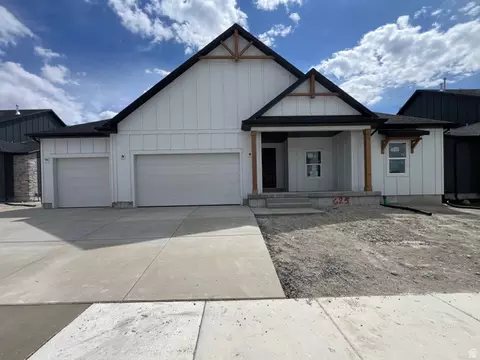 4674 N Oktoberfest Way #625, Eagle Mountain, UT 84005