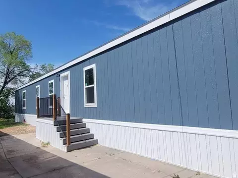 75 W 250 N #17, Clearfield, UT 84015