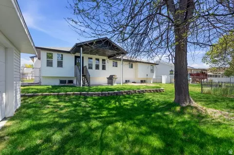 Exterior - 2460 Allison Way, Syracuse, UT 84075 photo 4 of 4