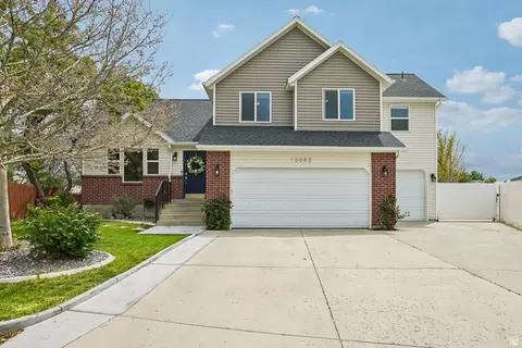 10083 S Queens Ferry Dr W, South Jordan, UT 84009