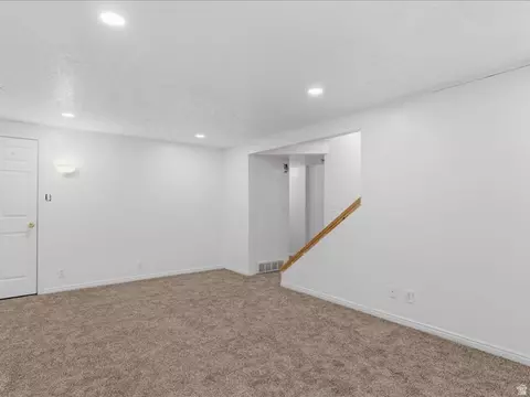 Living - 473 E 1650 S, Bountiful, UT 84010 photo 6 of 6