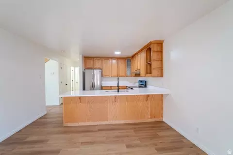 Kitchen - 1138 Elgin Ave, Millcreek, UT 84106 photo 4 of 4