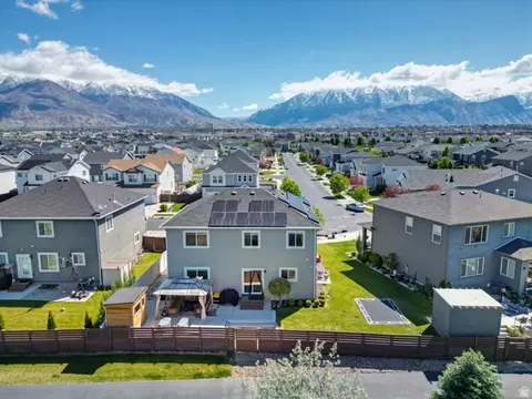 View/Area - 253 N 240 E, Vineyard, UT 84059 photo 2 of 9