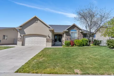 1602 Renaissance Way, Springville, UT 84663