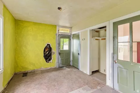Entry Way - 777 E Scott Ave, Millcreek, UT 84106 photo 2 of 10