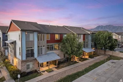 871 W Soville Ct, Midvale, UT 84047