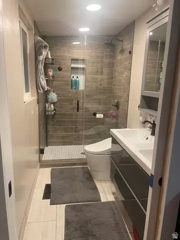 Bath - 4120 S 3340 E, Holladay, UT 84124 photo 3 of 5