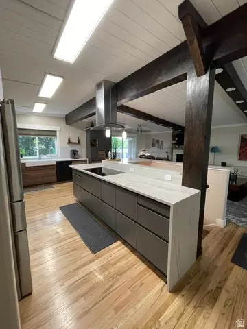 Kitchen - 4120 S 3340 E, Holladay, UT 84124 photo 3 of 7