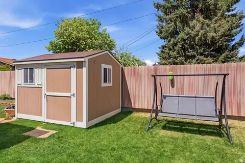 Exterior - 320 N 500 E, American Fork, UT 84003 photo 4 of 10