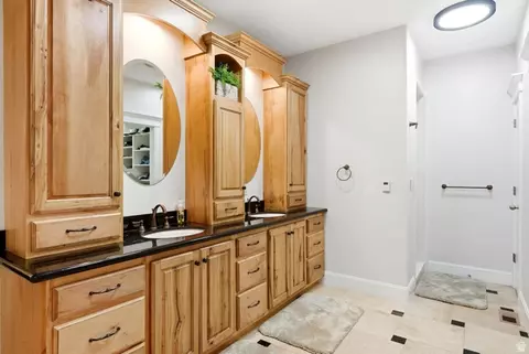 Bath - 320 N 500 E, American Fork, UT 84003 photo 3 of 5